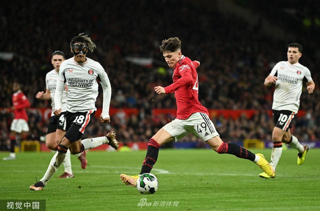 更在于她始 更在于她始